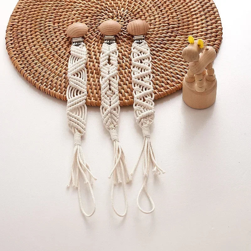 Vintage Simple Crochet Pacifier Chain for Newborn Teething Soother Chew Dummy Clips Hand Made Clip Baby Cotton Tassel Pacifier