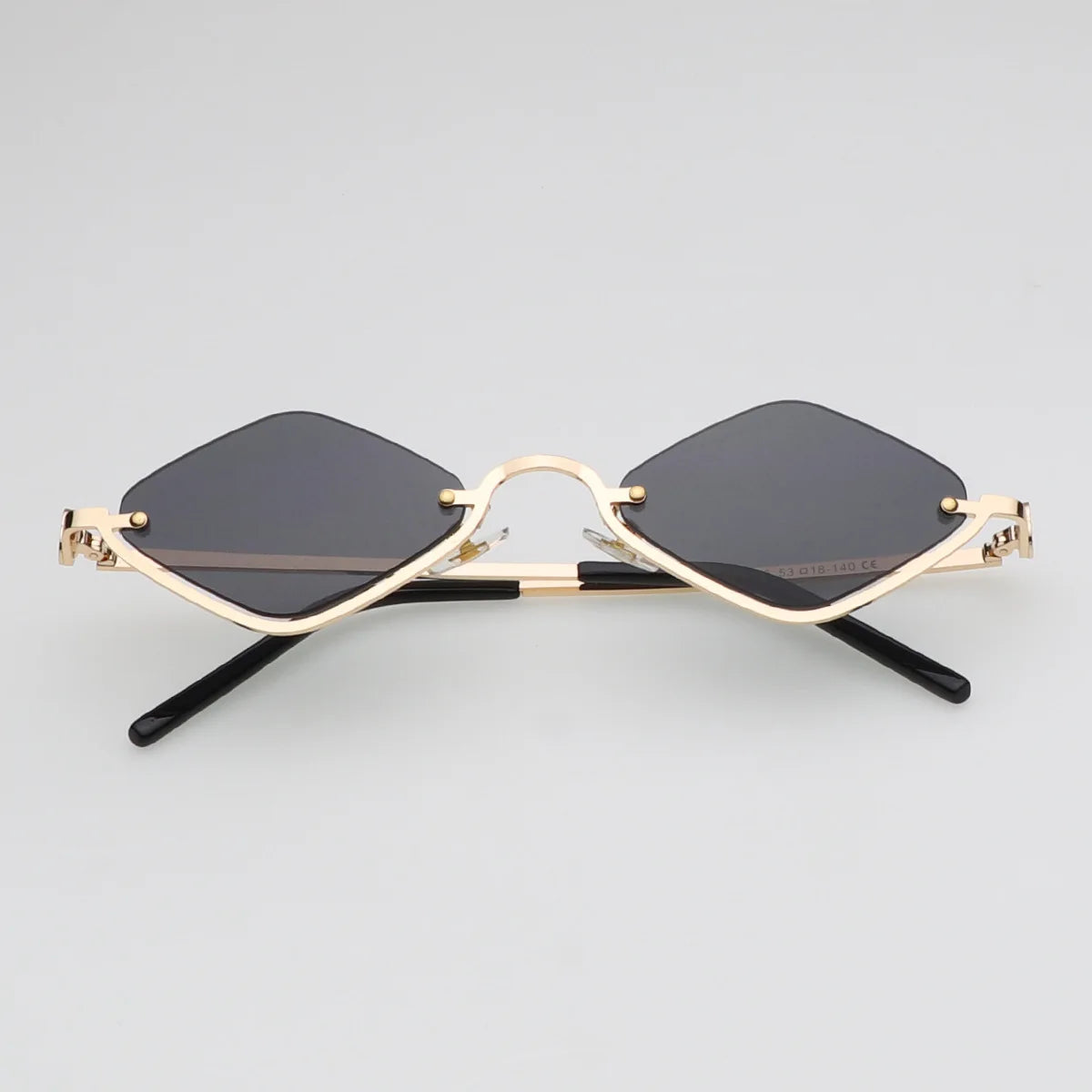 Fashion Small Polygonal Sunglasses Women Luxury Brand Metal Half Frame Sun Glasses Ladies Hipster sexy Cat Eye Shades Vintage