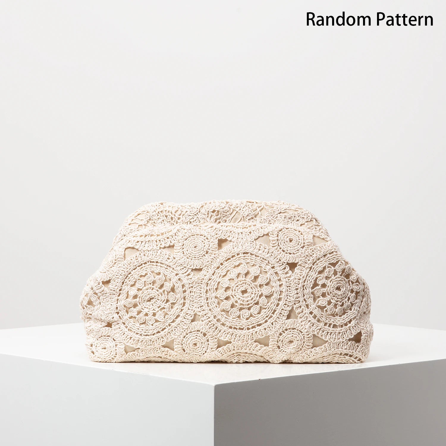 Pattern hollow woven bag, simple clutch bag, Bohemian clip bag, holiday casual straw purse, beach bag (random pattern)
