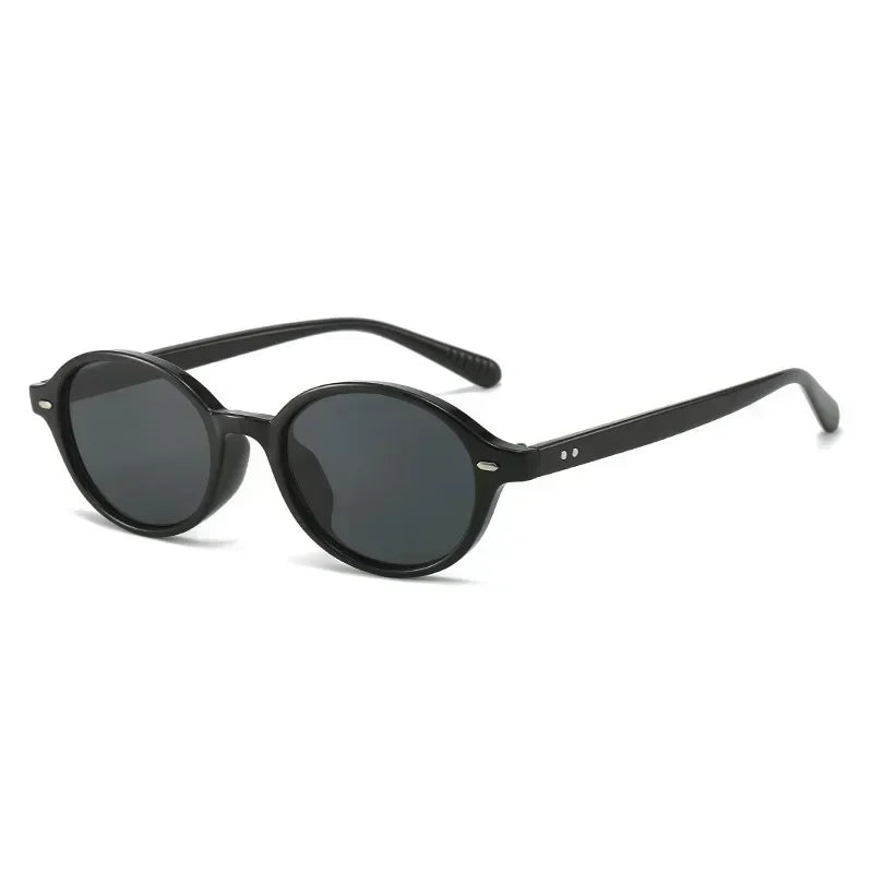 Retro Small Oval Sunglasses Women Men Rivets Shades Fashion Eyewear Luxury Sun Glasses UV400  Female