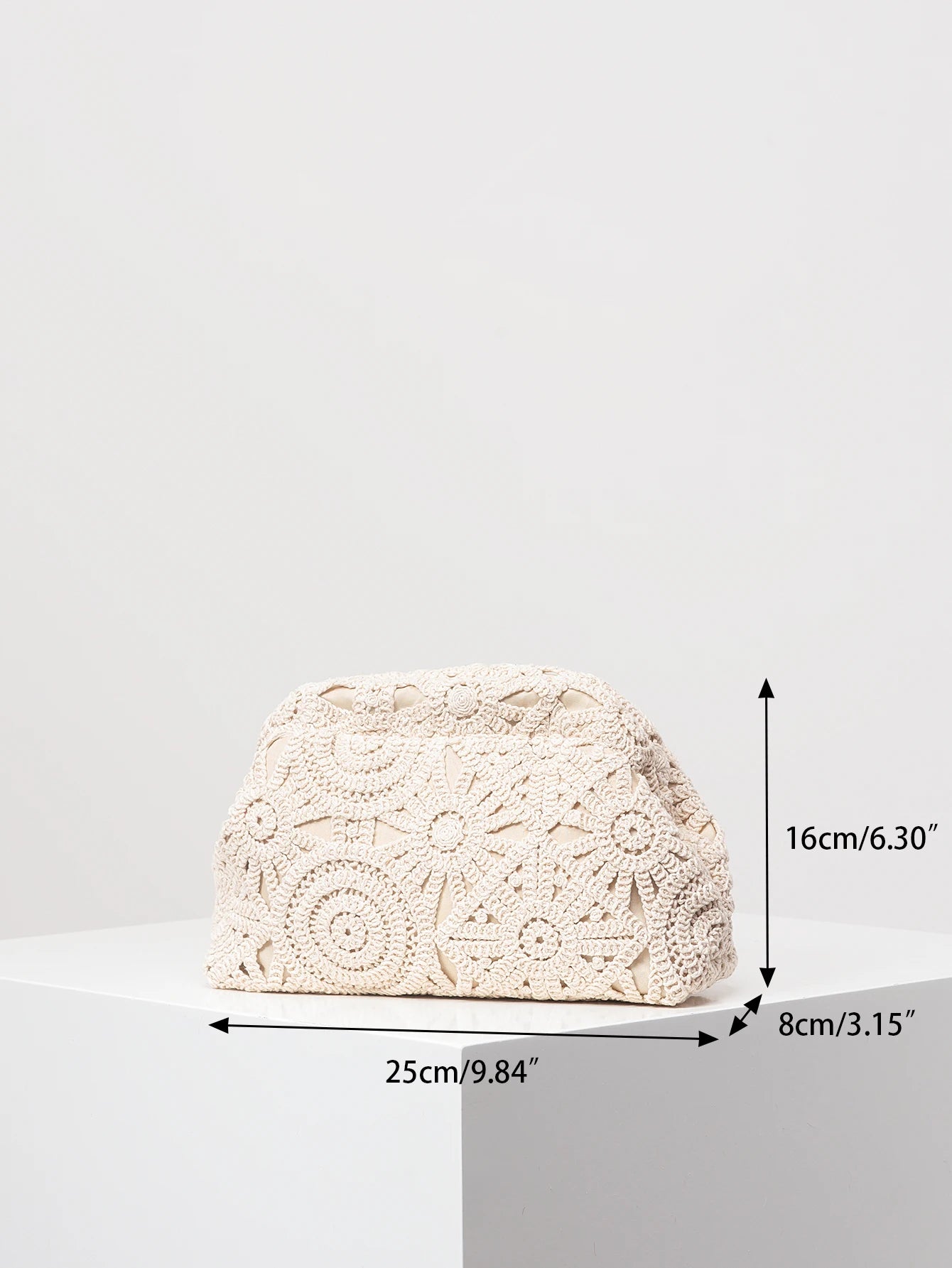 Pattern hollow woven bag, simple clutch bag, Bohemian clip bag, holiday casual straw purse, beach bag (random pattern)