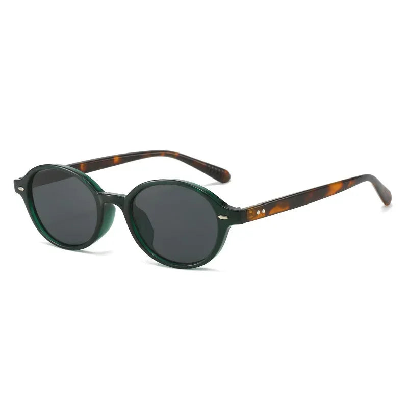 Retro Small Oval Sunglasses Women Men Rivets Shades Fashion Eyewear Luxury Sun Glasses UV400  Female